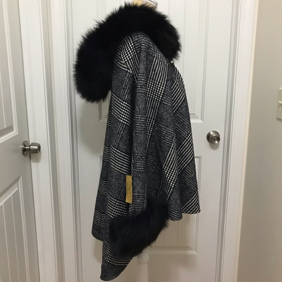 NWT Classical clothes wool hooded poncho fox fur trim - Picture 6 of 8